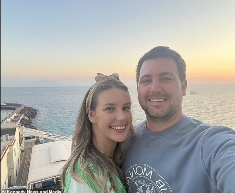 Alex και Lindsay Breen στη Μύκονο