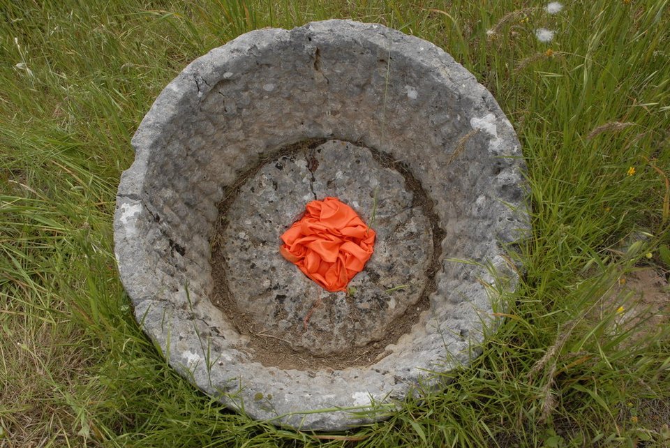 Η περφόρμανς «ΛΥΣΙΣ», θα είναι μια ιδιοτοπική περιήγηση ανάμεσα στα ερείπια του αρχαίου ονειροθεραπευτηρίου και του περιβάλλοντα χώρου