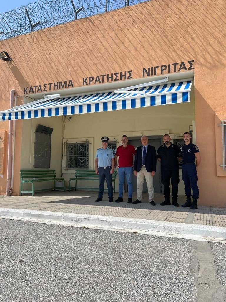 Επίσκεψη του κ. Παπαθανασίου στο κατάσημα κράτησης Νιγρίτας