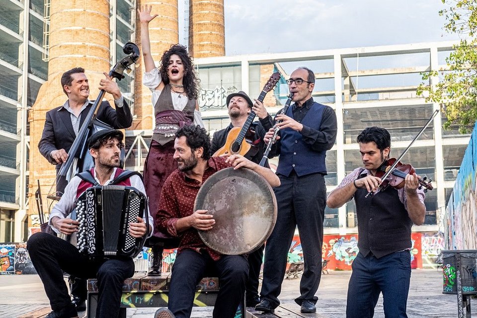 Barcelona Gipsy BalKan Orchestra