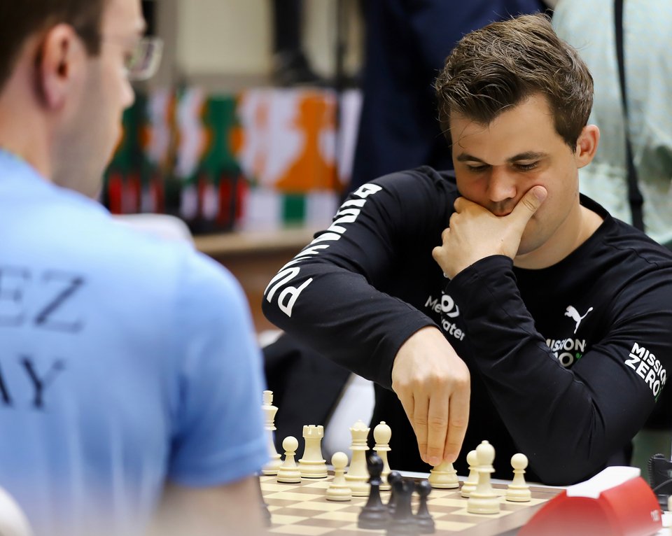 Ο παγκόσμιος πρωταθλητής σκακιού Magnus Carlsen