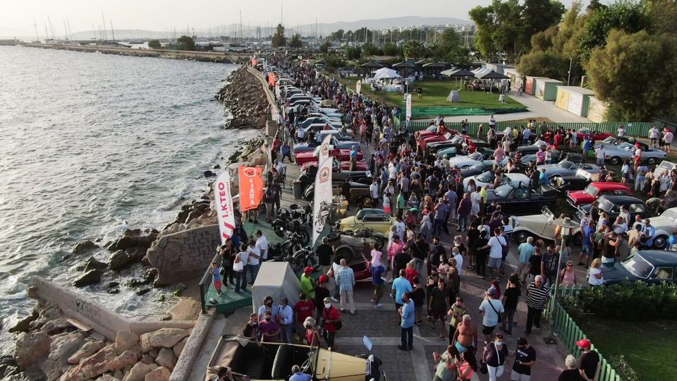 Alimos Classic Car Sunday