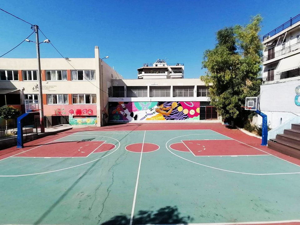 Ο Γιάννης Αντετοκούνμπο έγινε τοιχογραφία στο 8ο Δημοτικό Σχολείο του Βύρωνα
