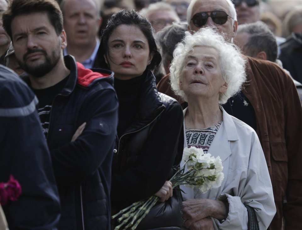 Πλήθος κόσμου στην κηδεία του Γκορμπατσόφ