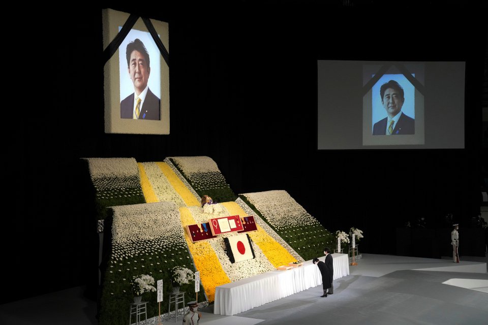 Φωτογραφία: AP Photo/Eugene Hoshiko, Pool
