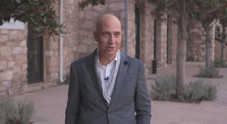 Γιάννης Μόσχος 