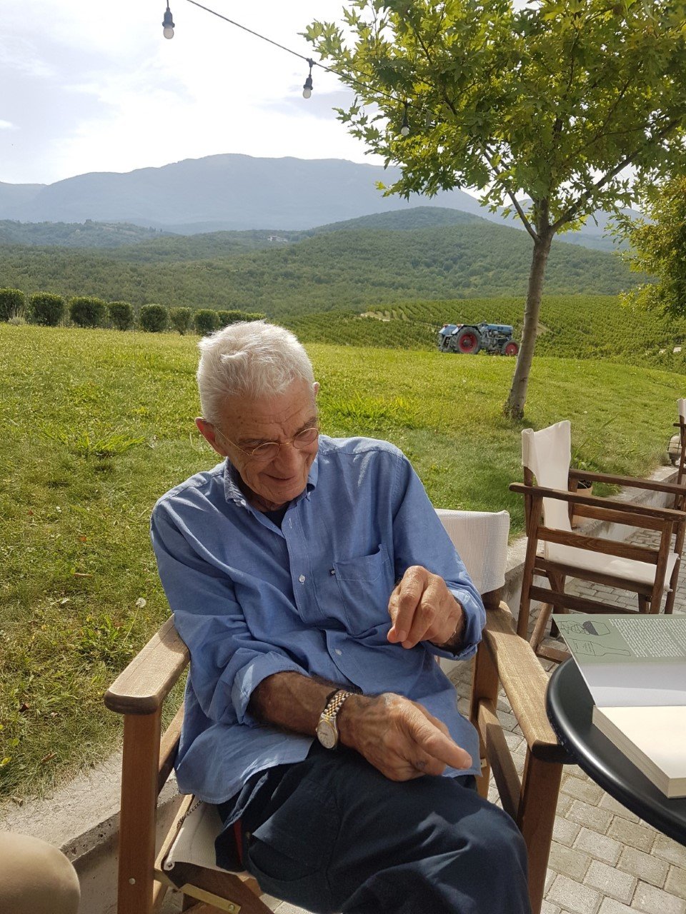 γιαννης μπουταρης