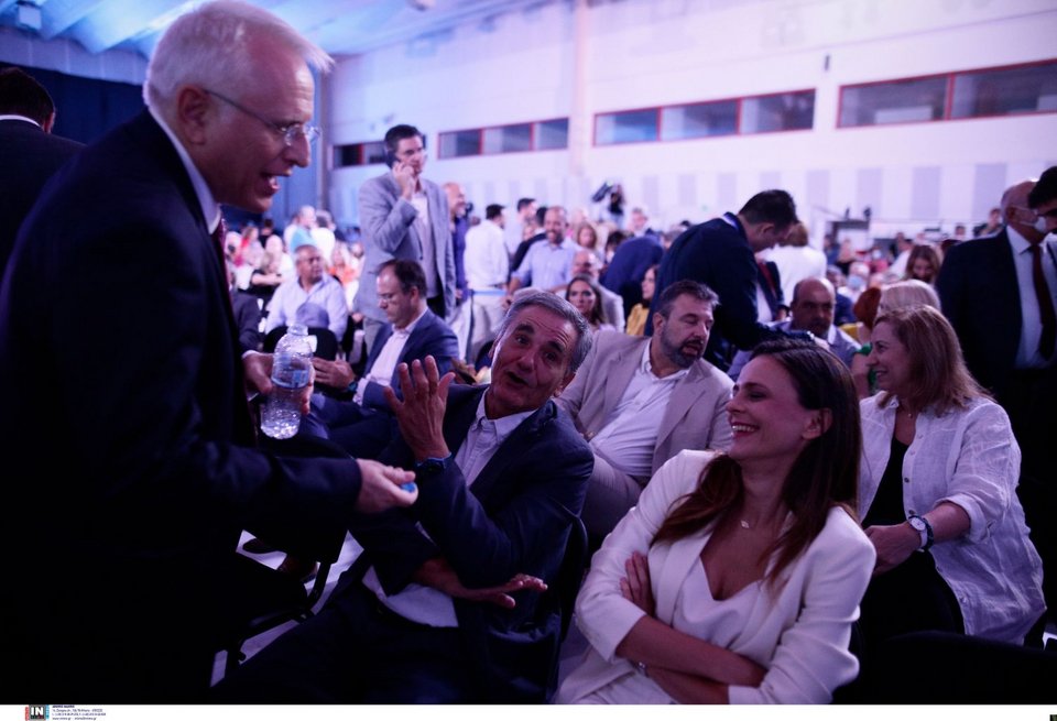 ΔΕΘ 2022: Πηγαδάκια, συζητήσεις και selfies στην ομιλία Τσίπρα -Δείτε φωτό