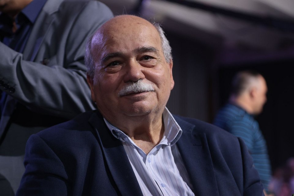 ΔΕΘ 2022: Πηγαδάκια, συζητήσεις και selfies στην ομιλία Τσίπρα -Δείτε φωτό