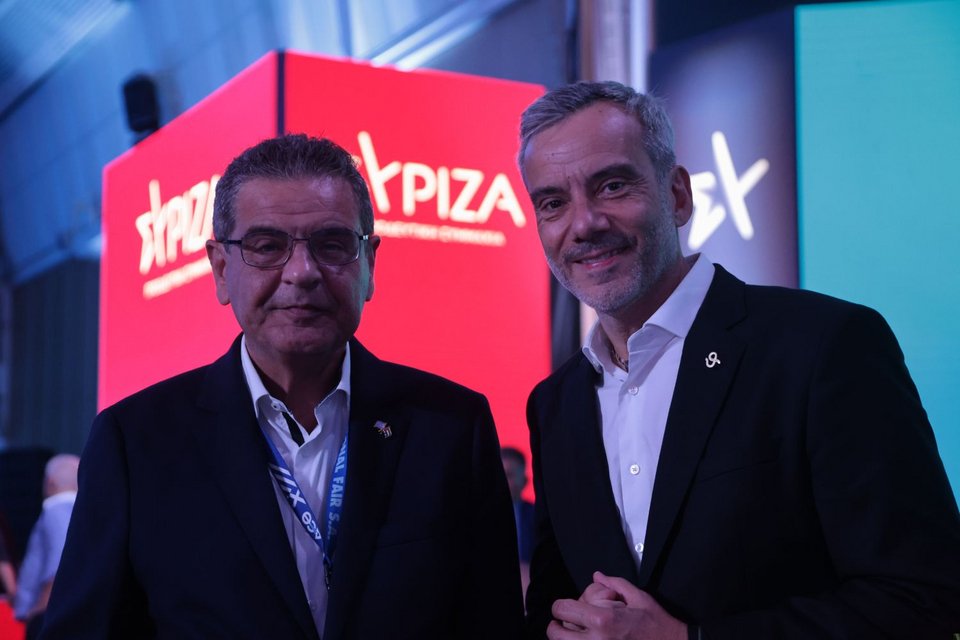 ΔΕΘ 2022: Πηγαδάκια, συζητήσεις και selfies στην ομιλία Τσίπρα -Δείτε φωτό
