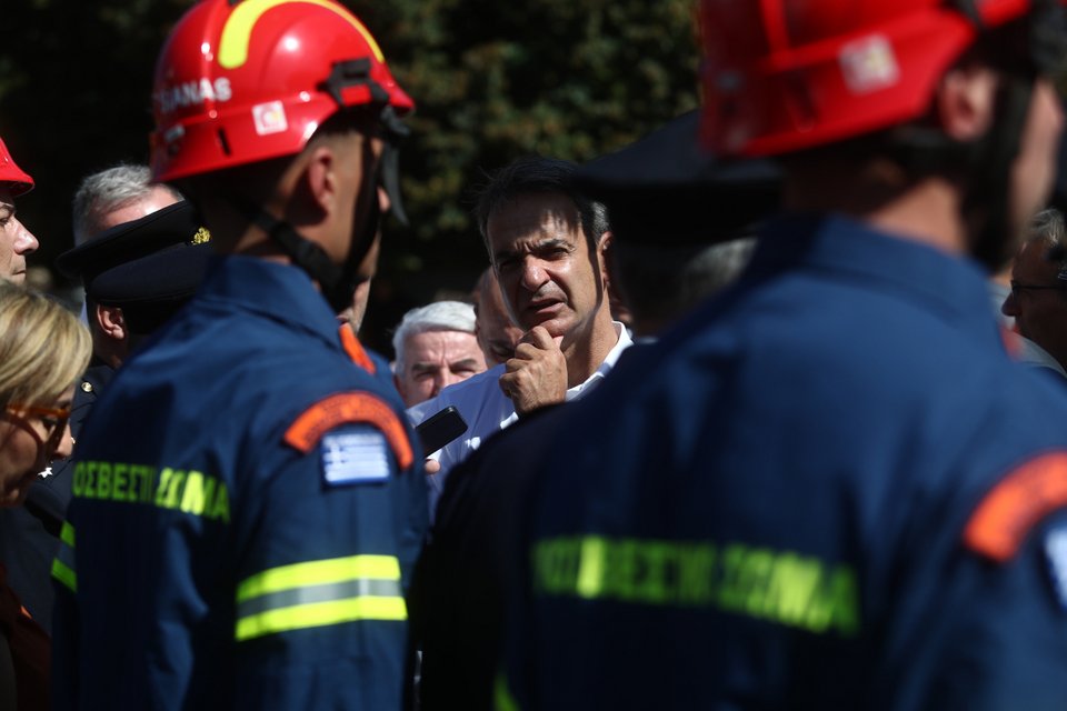 Συγχαρητήρια Μητσοτάκη στο πυροσβεστικό Σώμα