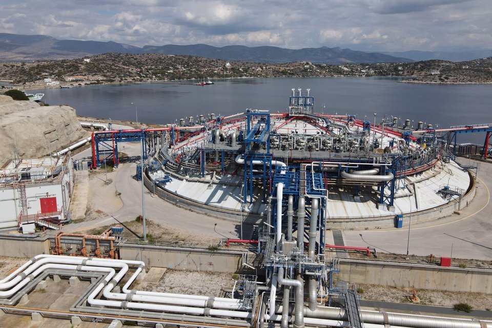 Οι εγκαταστάσεις υγροποιημένου φυσικού αερίου στη Ρεβυθούσα - Φωτογραφία: ΑΠΕ-ΜΠΕ/Ο. Παναγιώτου