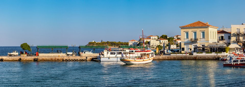 οδοιπορικό στις Σπέτσες