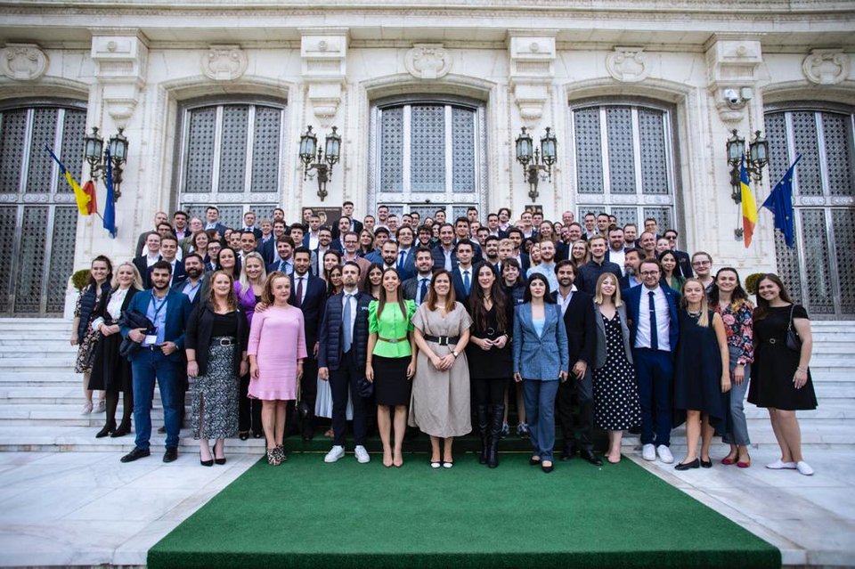 Ευρωπαϊκή διάκριση της ΟΝΝΕΔ στο συνέδριο της Νεολαίας του ΕΛΚ