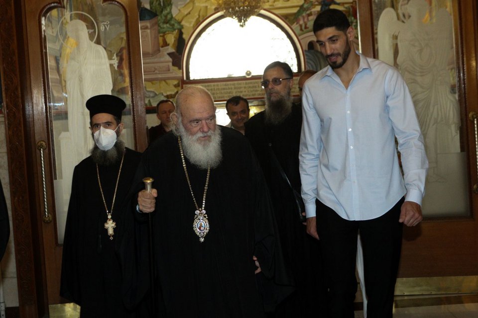 Επίσκεψη του Ενές Καντέρ στον Αρχιεπίσκοπο Ιερώνυμο / Φωτογραφία: Eurokinissi