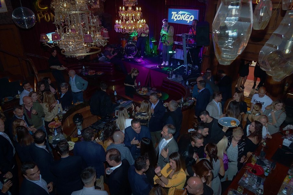 ﻿25 Χρόνια ΤΖΟΚΕΡ 