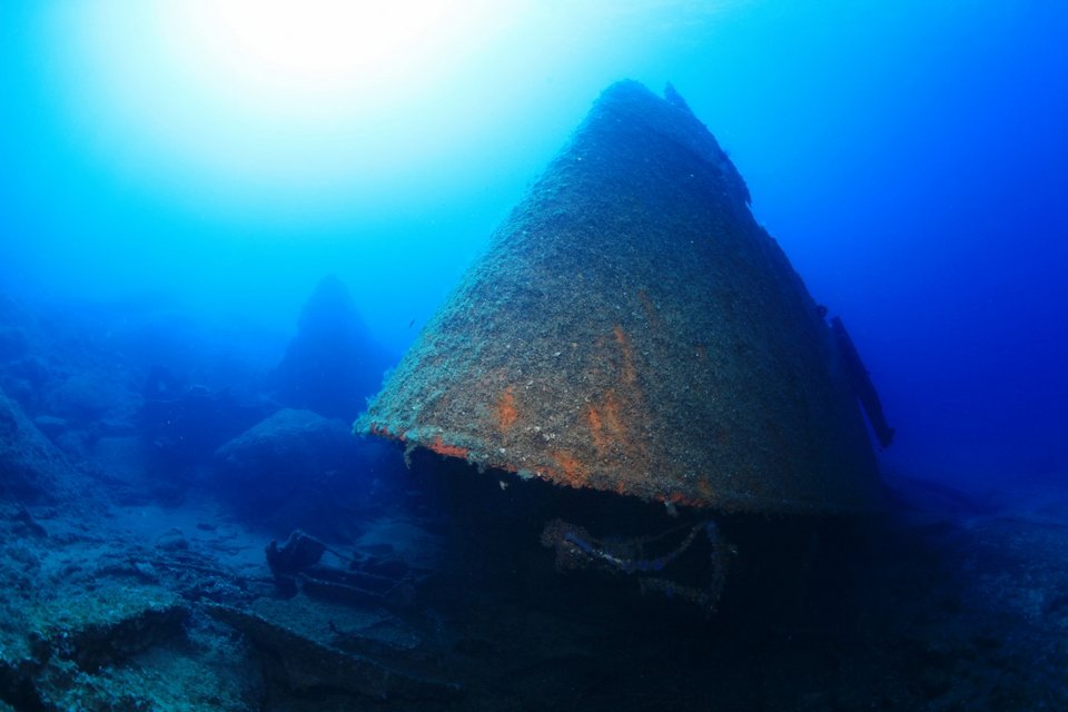 Ο «Αφρικανός Μαρκήσιος». Η πρύμνη του ναυαγίου είναι ανεστραμμένη με το κατάστρωμα να ακουμπάει το βυθό / Φωτογραφία ΑΠΕ-ΜΠΕ