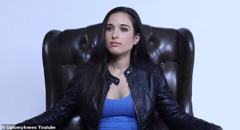 Η πρώην σύντροφος του Μάθιου Πέρι, Μόλι Χούρβιτς