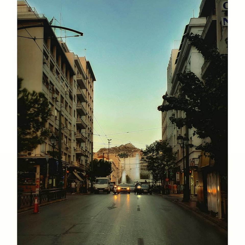 Η οδός Αγίου Κωνσταντίνου στην Ομόνοια / Φωτογραφία: instagram tassos.rail