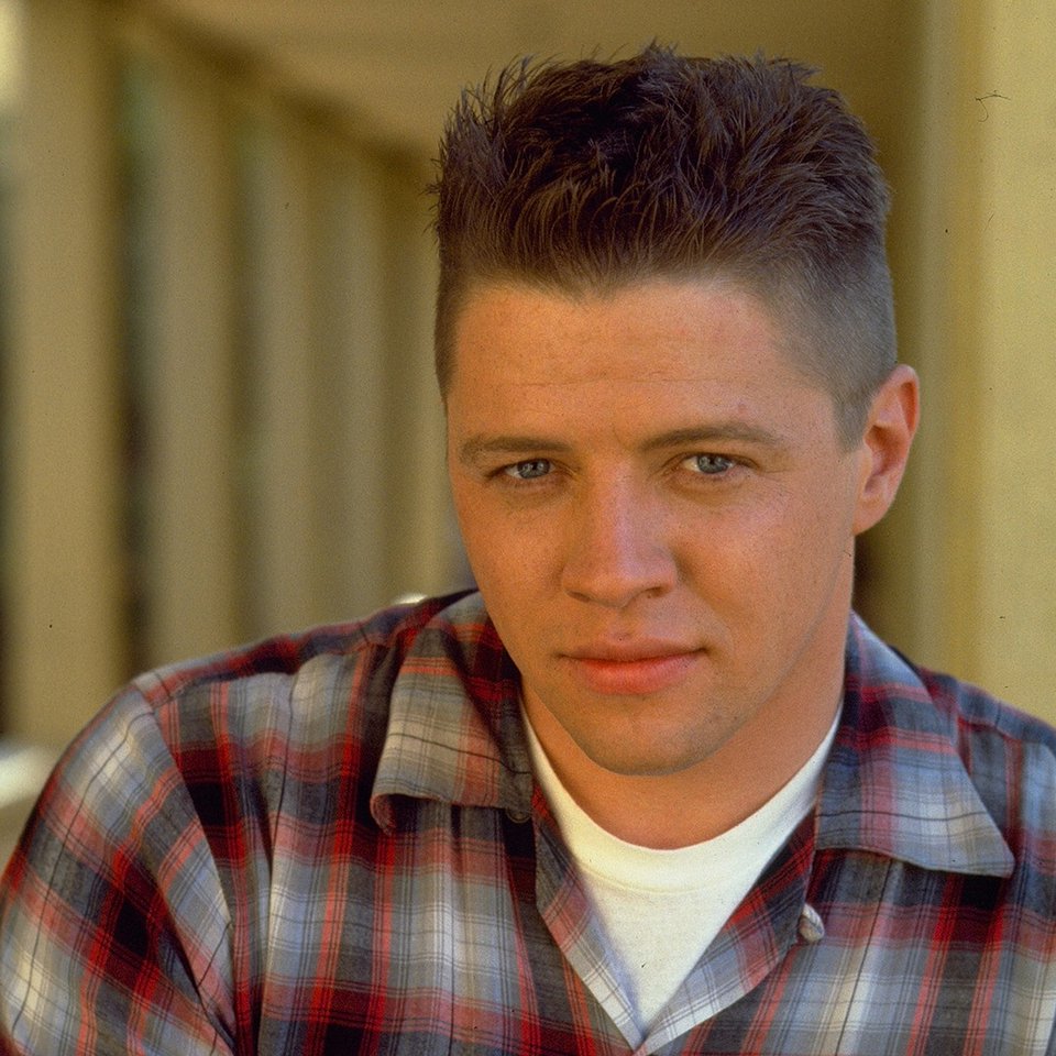 Ο Thomas F. Wilson ως Biff