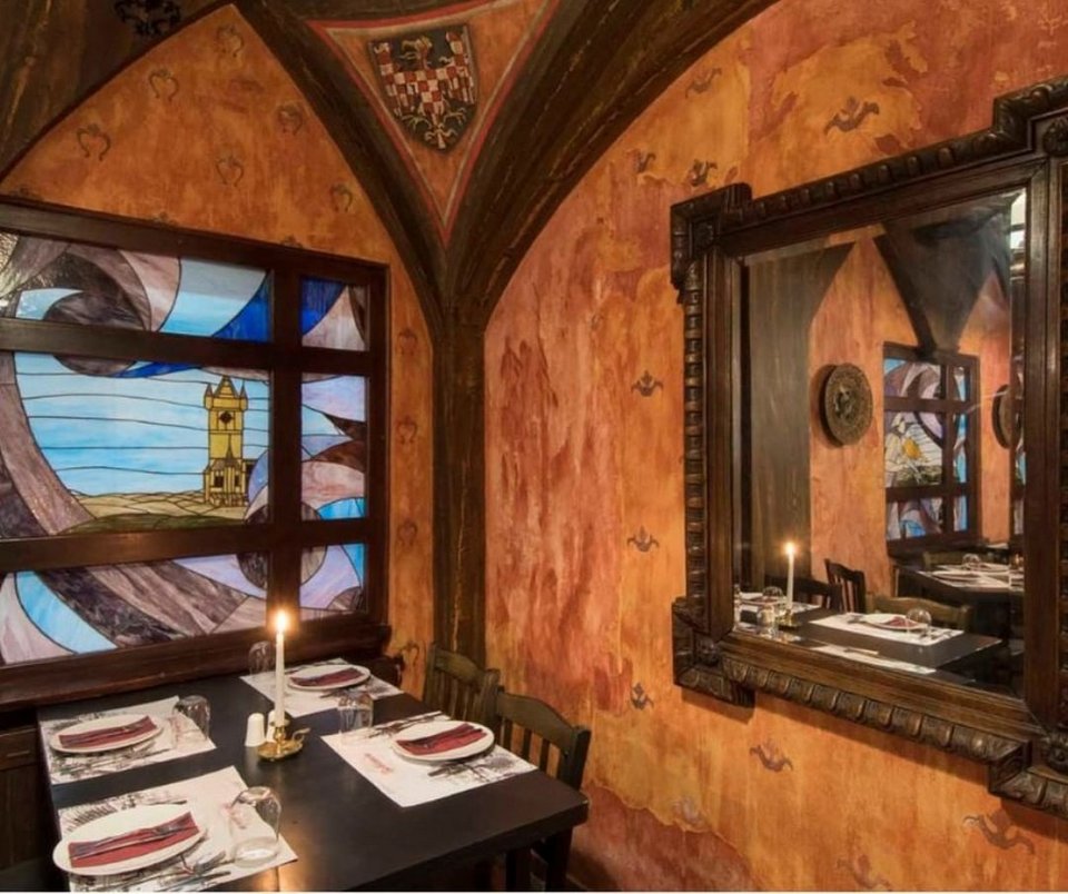 Για φαγητό ο δημοφιλής συγγραφέας μάς προτείνει τη Βοημία / Φωτογραφία: bohemia_restaurant_greece / Instagram