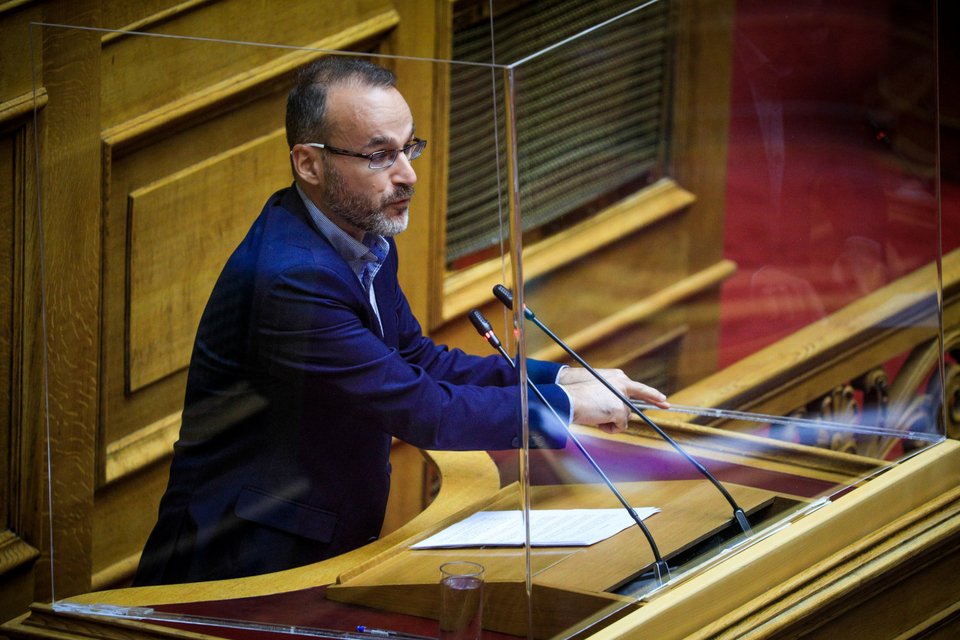 O κοινοβουλευτικός εκπρόσωπος του ΚΚΕ, Γιάννης Γκιόκας / Φωτογραφία: ΚΟΝΤΑΡΙΝΗΣ ΓΙΩΡΓΟΣ-EUROKINISSΙ