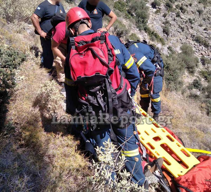 Διάσωση μεταναστών στην Κάρυστο