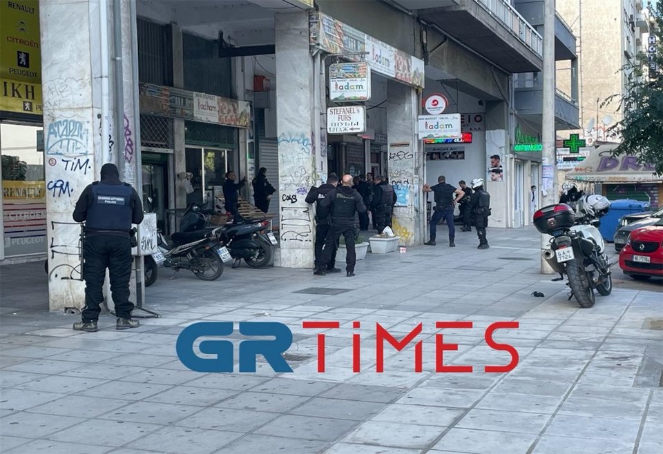 Ληστεία σε κατάστημα κινητής τηλεφωνίας στη Θεσσαλονίκη / grtimes.gr