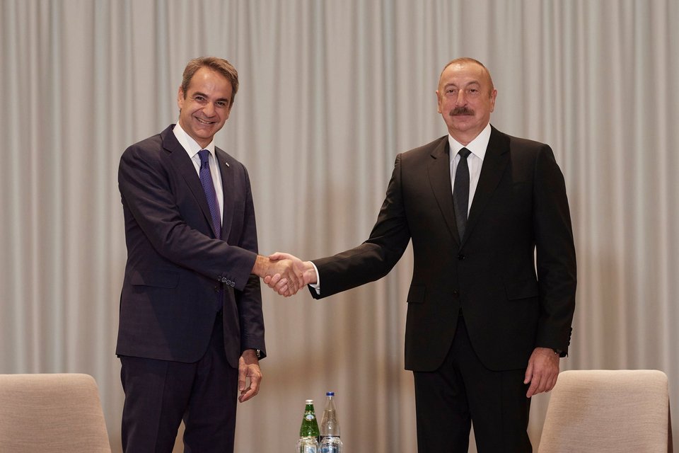 Ο πρωθυπουργός Κυριάκος Μητσοτάκης συναντήθηκε με τον Πρόεδρο του Αζερμπαϊτζάν