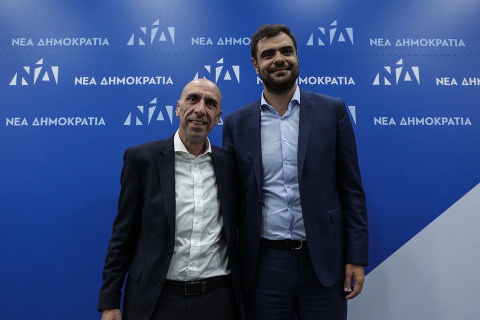 Παύλος Μαρινάκης και Γιάννης Μπρατάκος - Φωτογραφία: ΒΑΣΙΛΗΣ ΡΕΜΠΑΠΗΣ-EUROKINISSI