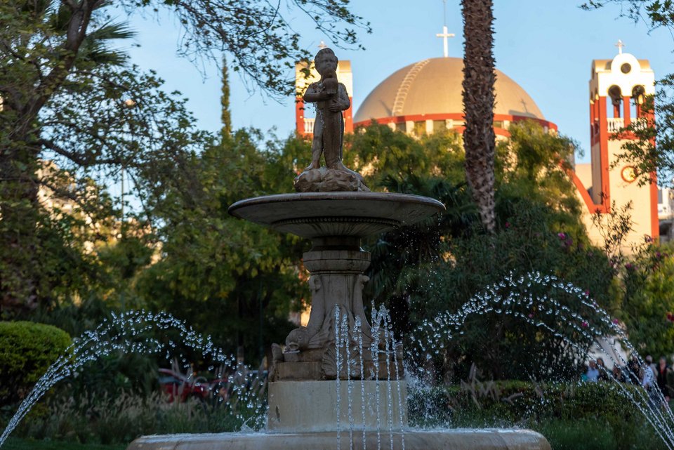 συντριβανι 