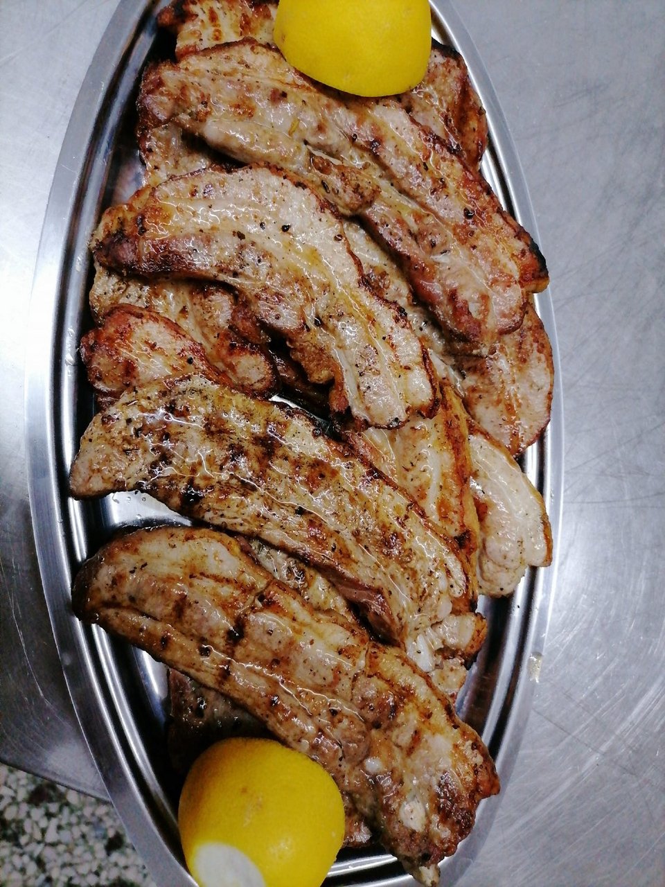 Ταβέρνα για κρέας πλαταιές