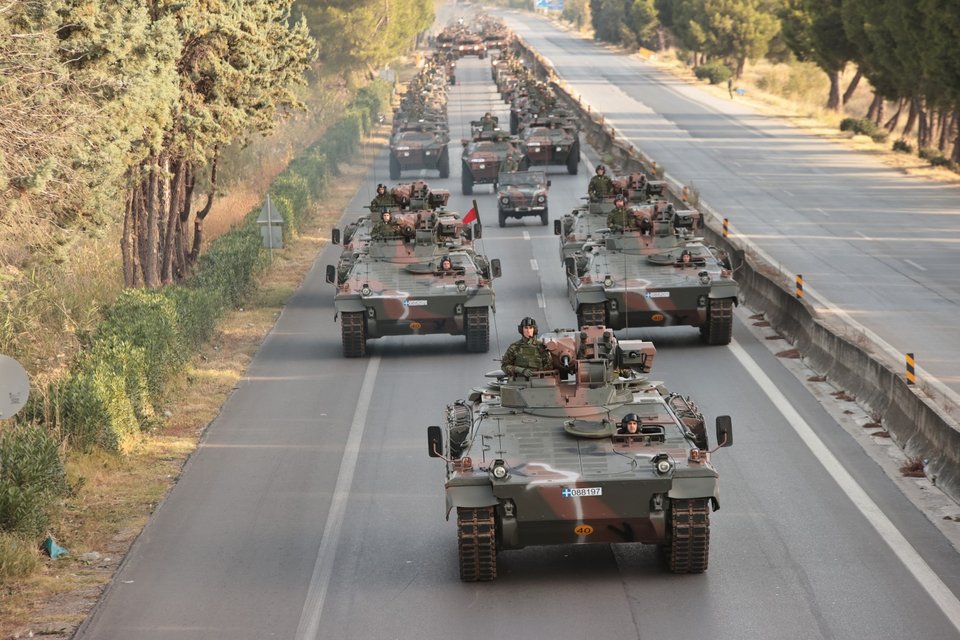 στρατιωτική παρέλαση της 28ης Οκτωβρίου