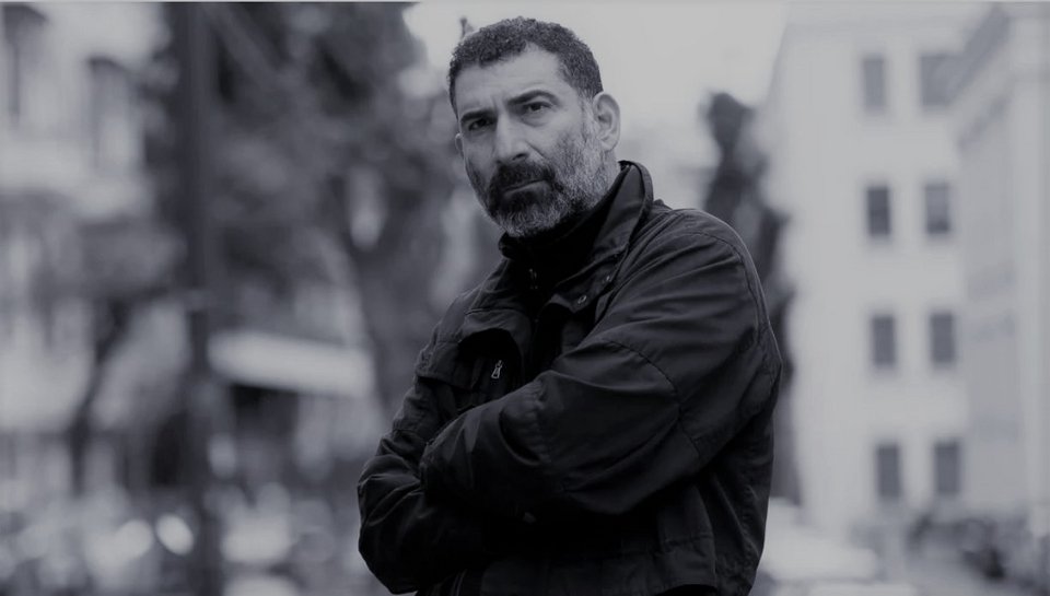 «Θα μου άρεσε να δω μια όπερα για τον Νικόλα Ασιμο. Σκέψου: θα έχει μυστήριο, δράμα, αντιφάσεις, σκοτεινιά, αδικία, το κοινωνικό και ανθρωπολογικό πλαίσιο της εποχής» λέει ο Γιάννης Οικονομίδης