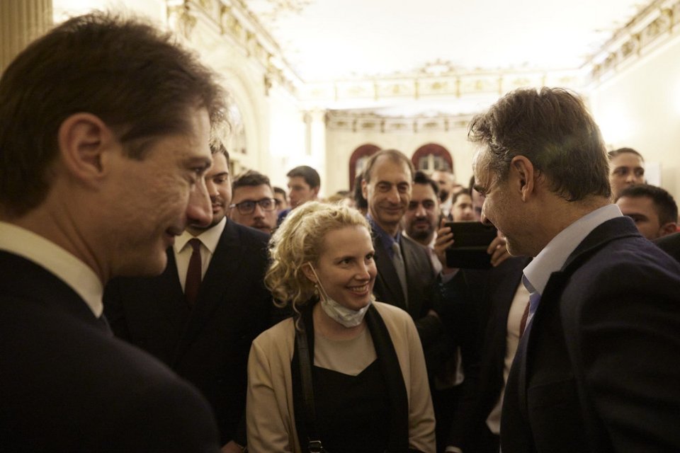 Συνάντηση Κυριάκου Μητσοτάκη με μέλη και στελέχη της ΝΔ στο Λονδίνο