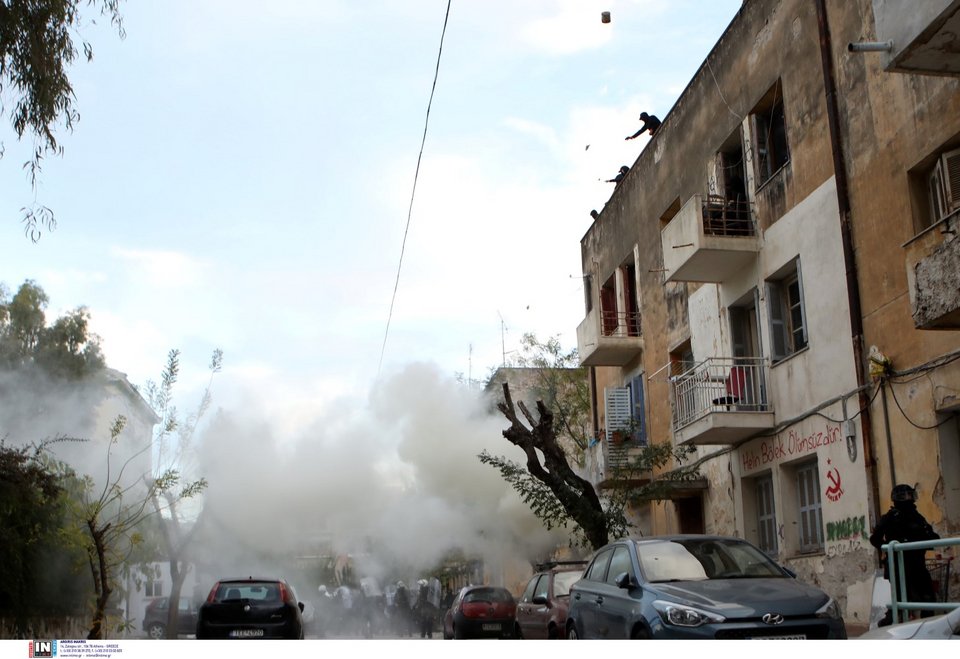 Ένταση στα προσφυγικά της Λ. Αλεξάνδρας / Φωτογραφία: Intime