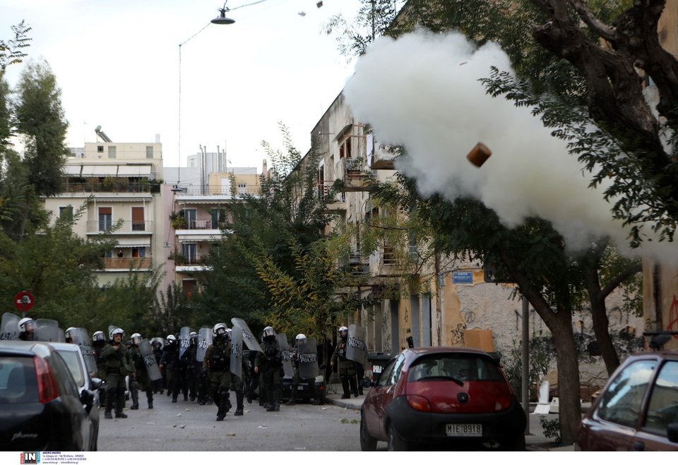 Ένταση στα προσφυγικά της Λ. Αλεξάνδρας / Φωτογραφία: Intime