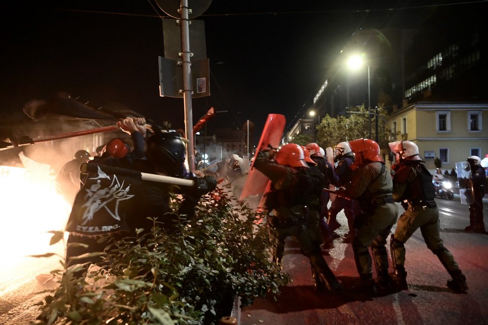 επεισόδια