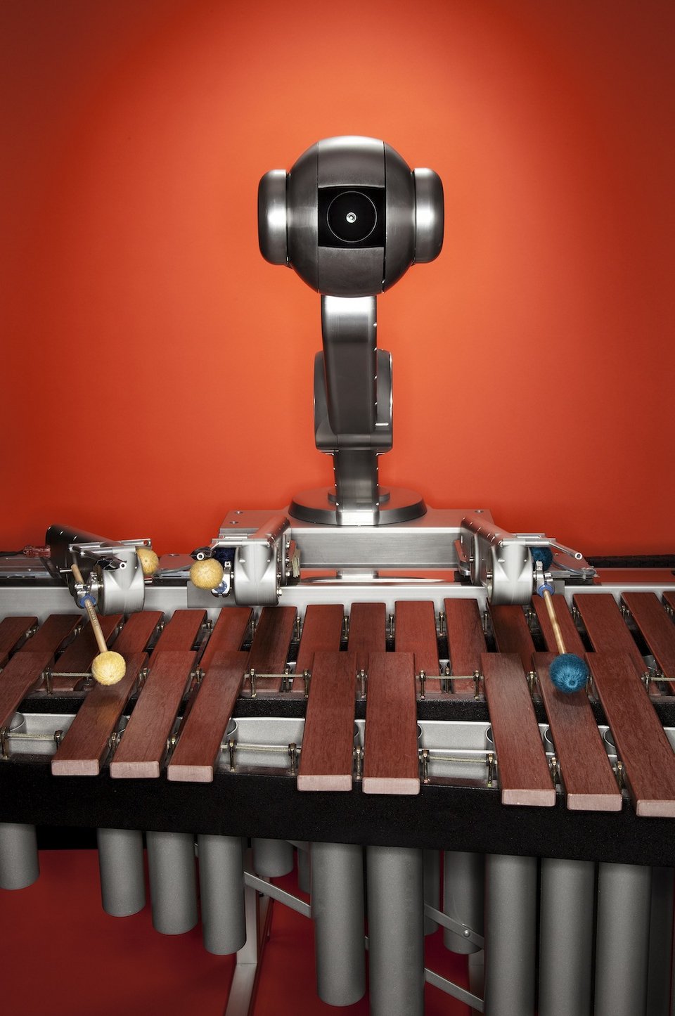 Το ρομπότ Shimon θα παρουσιάσει κομμάτια τζαζ που έχει συνθέσει μόνο του μέσω τεχνητής νοημοσύνης