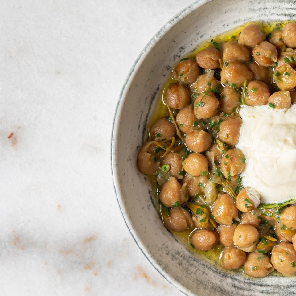 Ρεβυθάδα στο Dopios / Φωτογραφία: dopiosathens/Istagram