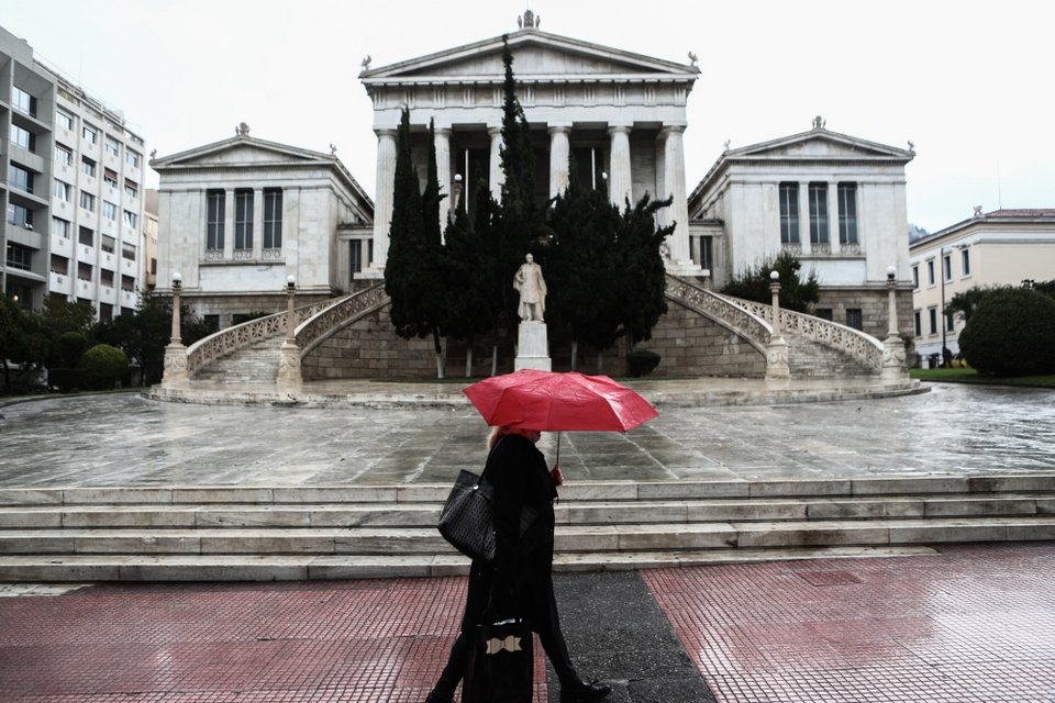 Η κακοκαιρία «Άριελ» επισκέφθηκε την Αθήνα / ΣΩΤΗΡΗΣ ΔΗΜΗΤΡΟΠΟΥΛΟΣ/EUROKINISSI