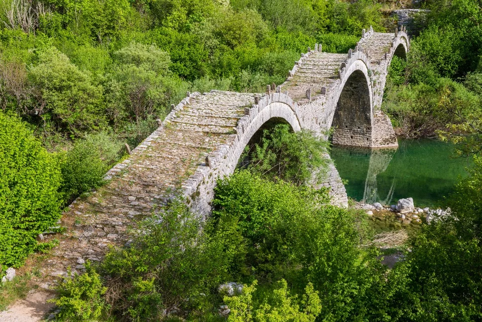 Ζαγοροχώρια Κήποι πέτρινο χωριό 