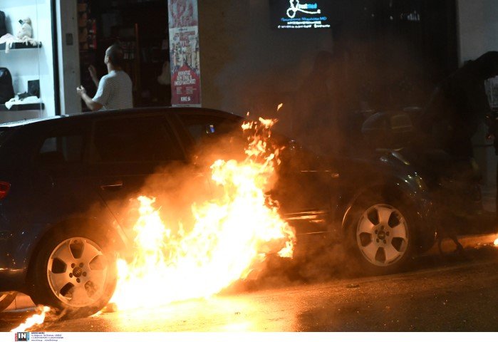 Επεισόδια στην Πάτρα μετά την πορεία για το Πολυτεχνείο -Φωτογραφία: Intimenews/ΑΛΕΞΟΠΟΥΛΟΣ ΑΝΔΡΕΑΣ