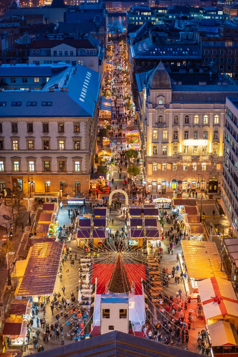 χριστουγεννιάτικη αγορά Βουδαπέστη