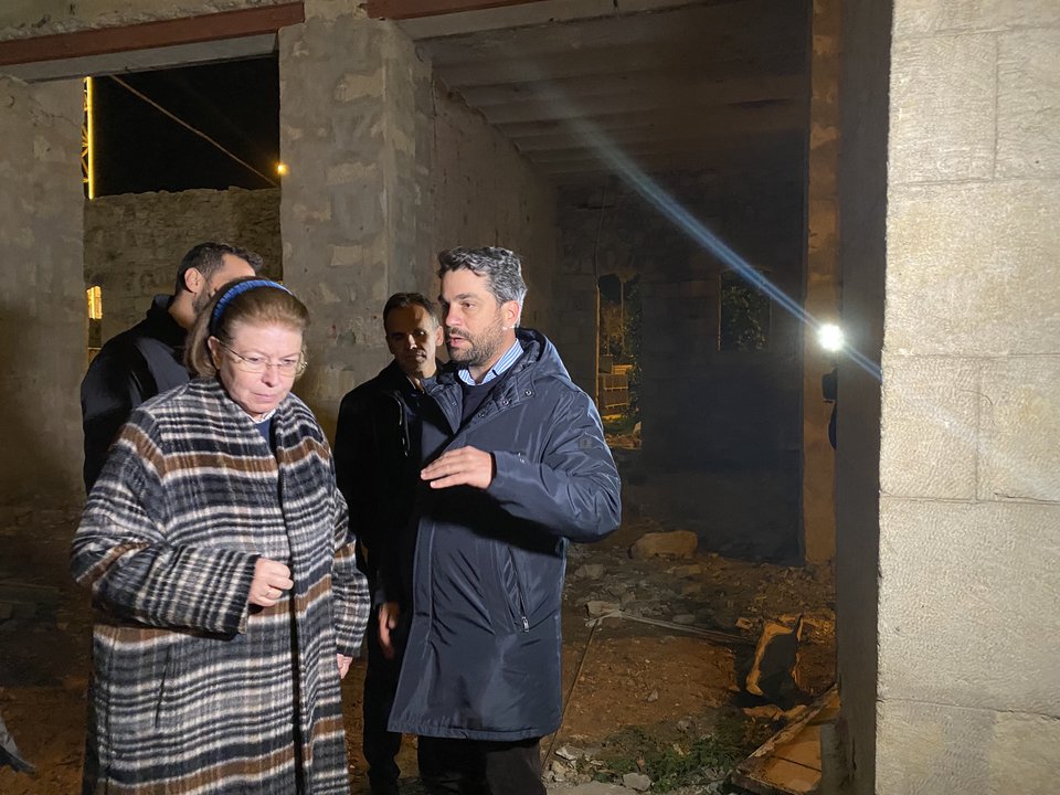 λινα μενδωνη