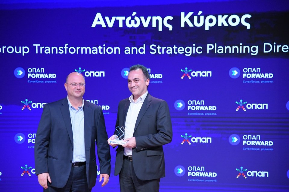 Δημήτρης Ράμφος, Purchasing, Deputy General Manager της εταιρείας Σκλαβενίτης, Αντώνης Κύρκος, Group Transformation and Strategic Planning Director της εταιρείας ΤΙΤΑΝ 