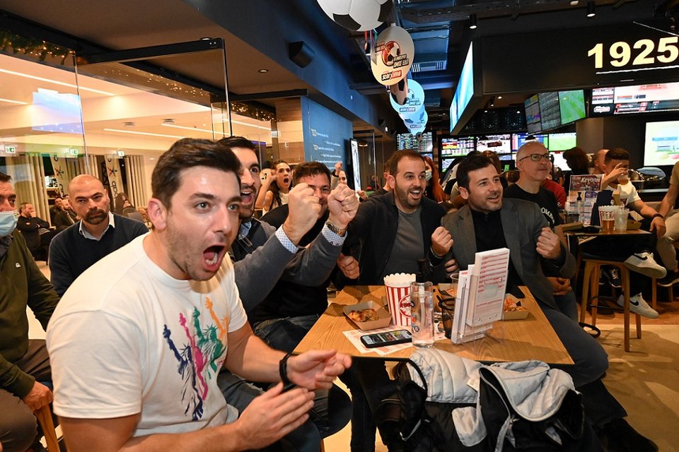  Ο μεγάλος τελικός του Παγκοσμίου στο κατάστημα ΟΠΑΠ στην ΟΠΑΠ Arena 