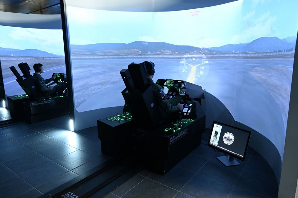 Προσομοιωτής στην 117 Πτέρυγα Μάχης / Φωτογραφία: Eurokinissi