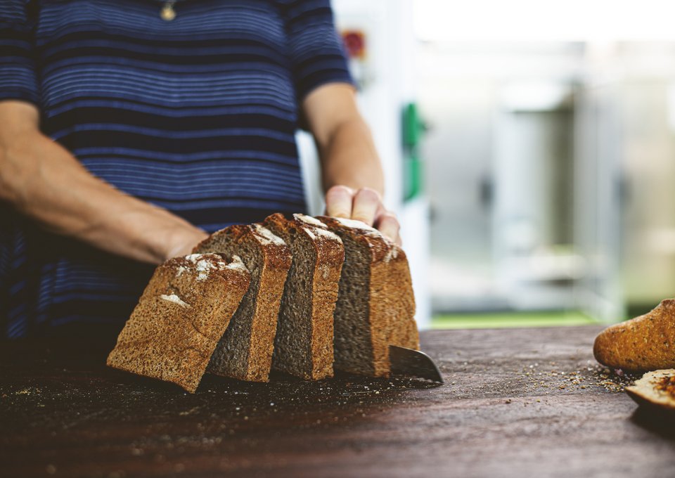 Το Betty's Bakery παράγει από πέρυσι το δικό του βιολογικό αλεύρι στο Προκόπι Ευβοίας.