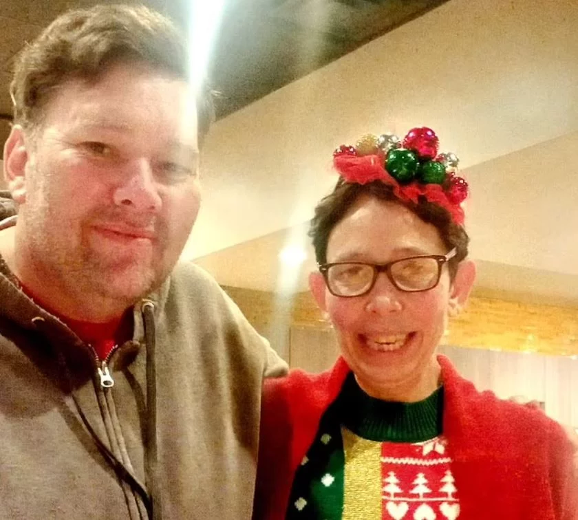 Ο Jeff Highsmith, 42 ετών, συνάντησε για πρώτη φορά την αδελφή του Melissa, 53 ετών, (στη φωτογραφία μαζί) την Ημέρα των Ευχαριστιών.